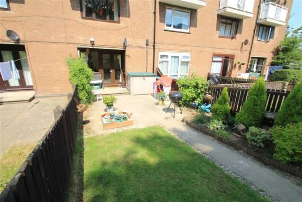 Property photo 3 of 12