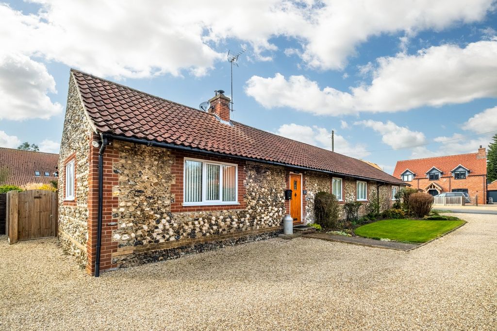 Property photo 1 of 24