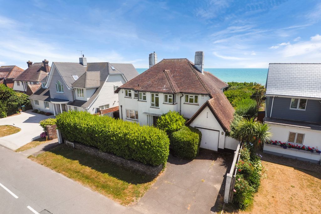 Property photo 1 of 34