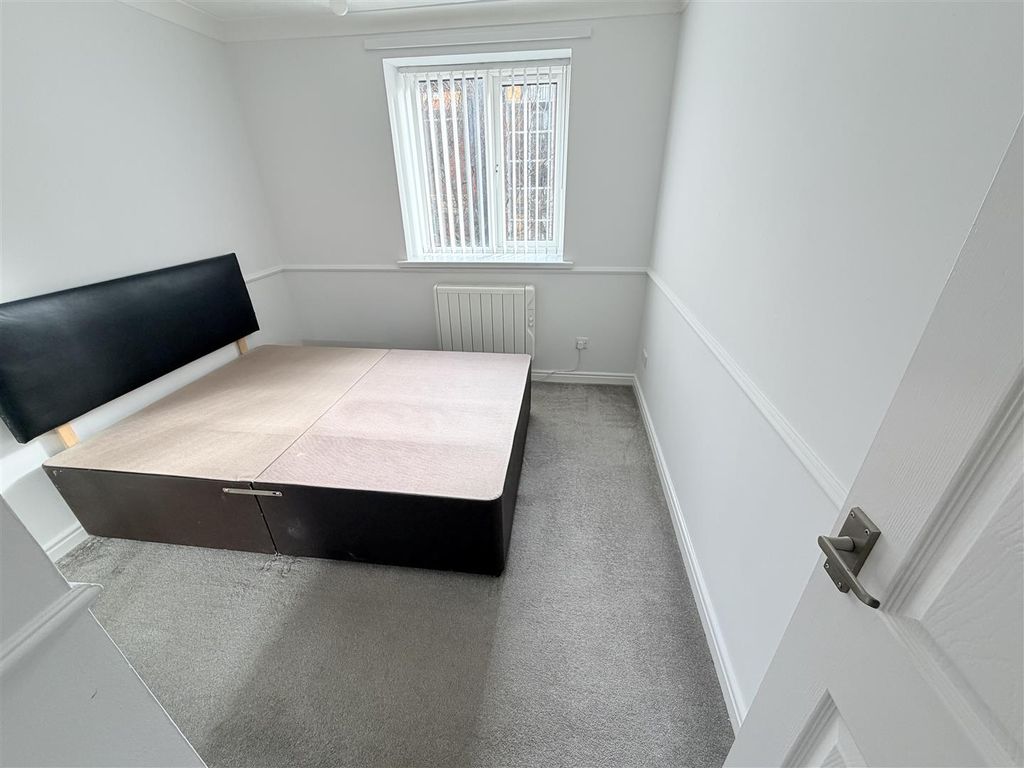 Additional image 9 of 2 bed flat to rentBowline House, Harbour Walk, Hartlepool TS24