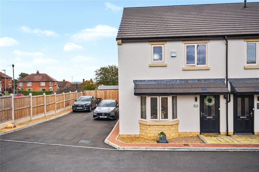 Property photo 1 of 22 Picture No. 27