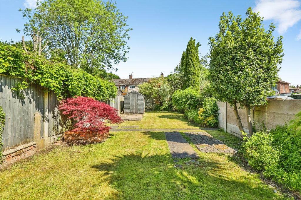 Property photo 3 of 15