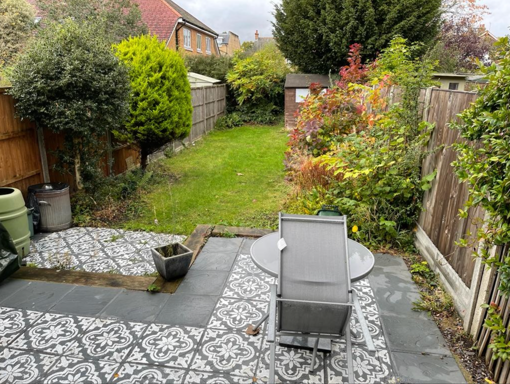 Property photo 2 of 9