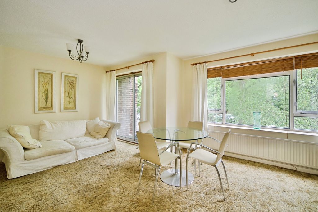 Property photo 2 of 23 Pbox-Img.Jpg