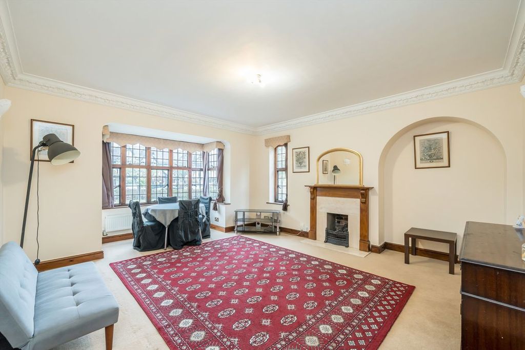 Property photo 1 of 5