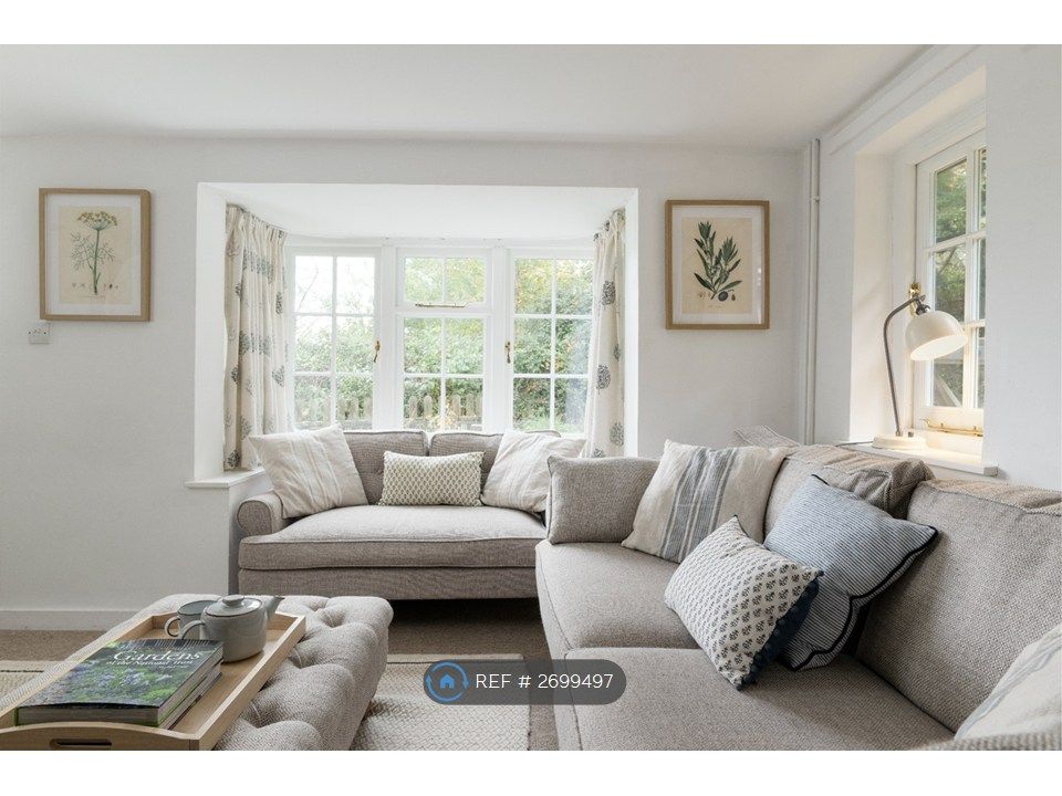 Property photo 2 of 26