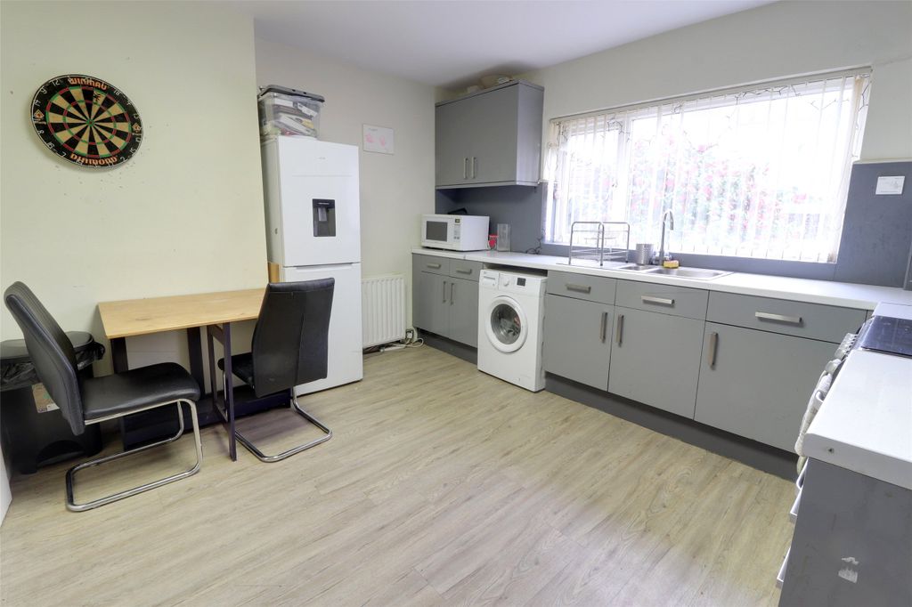Property photo 2 of 13 2 - Picture No. 02