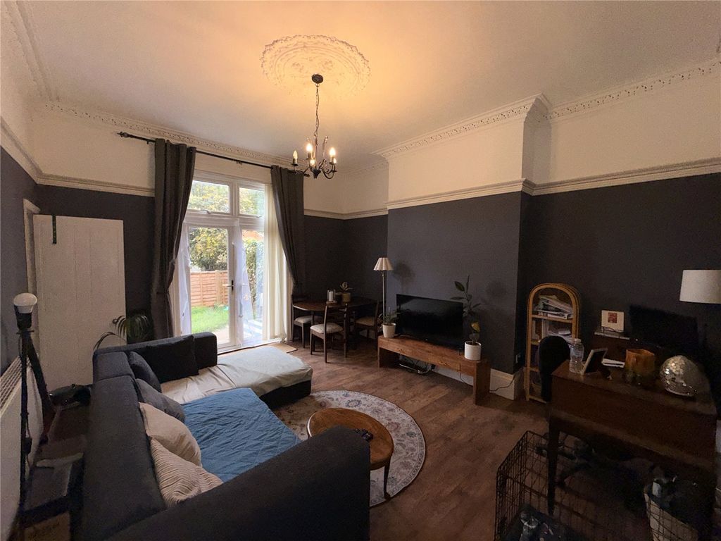 Property photo 3 of 9 Picture No. 09