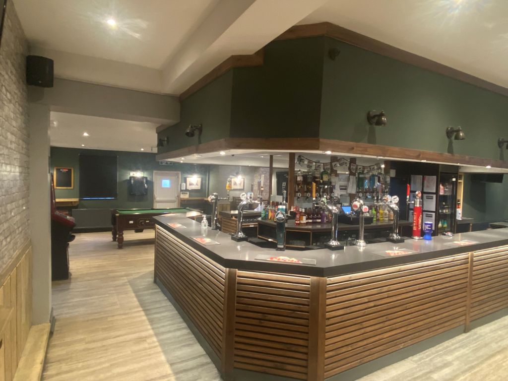 Property photo 2 of 15 Photo 02