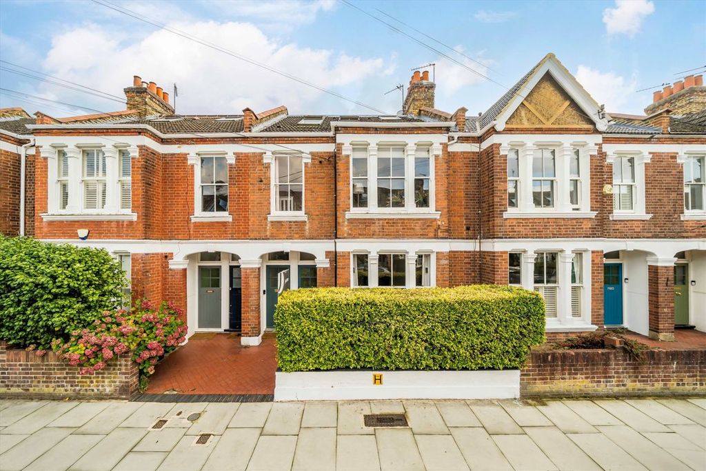 Property photo 1 of 6