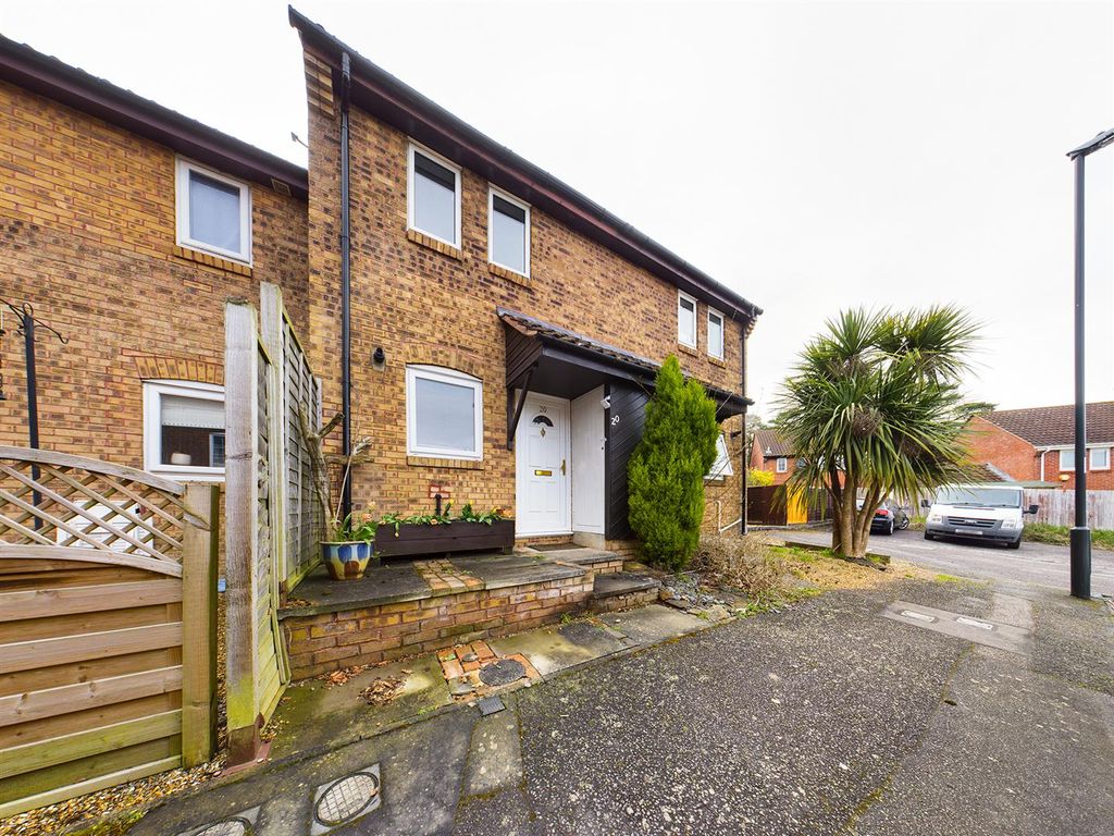 Property photo 1 of 12 Cam00318P1-Pr0262-Still10.Jpg