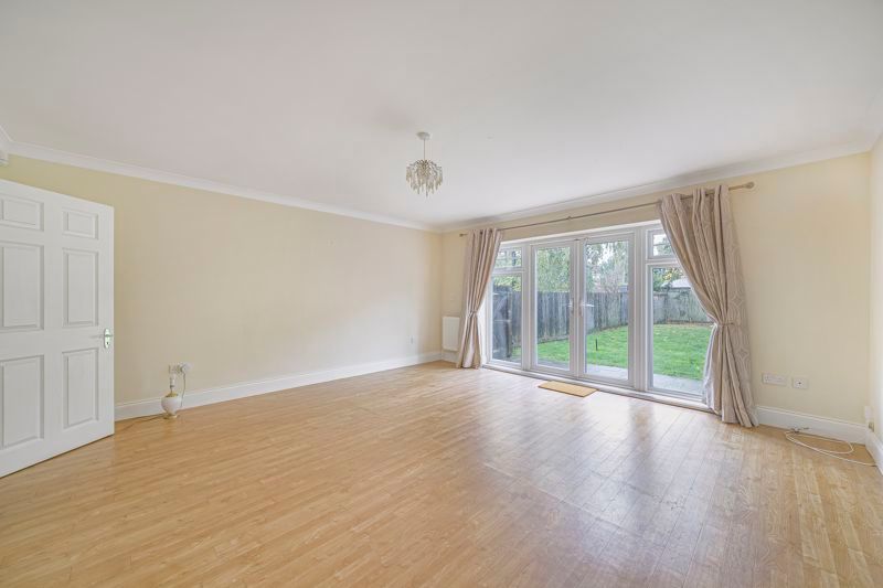 Property photo 2 of 25 Reception