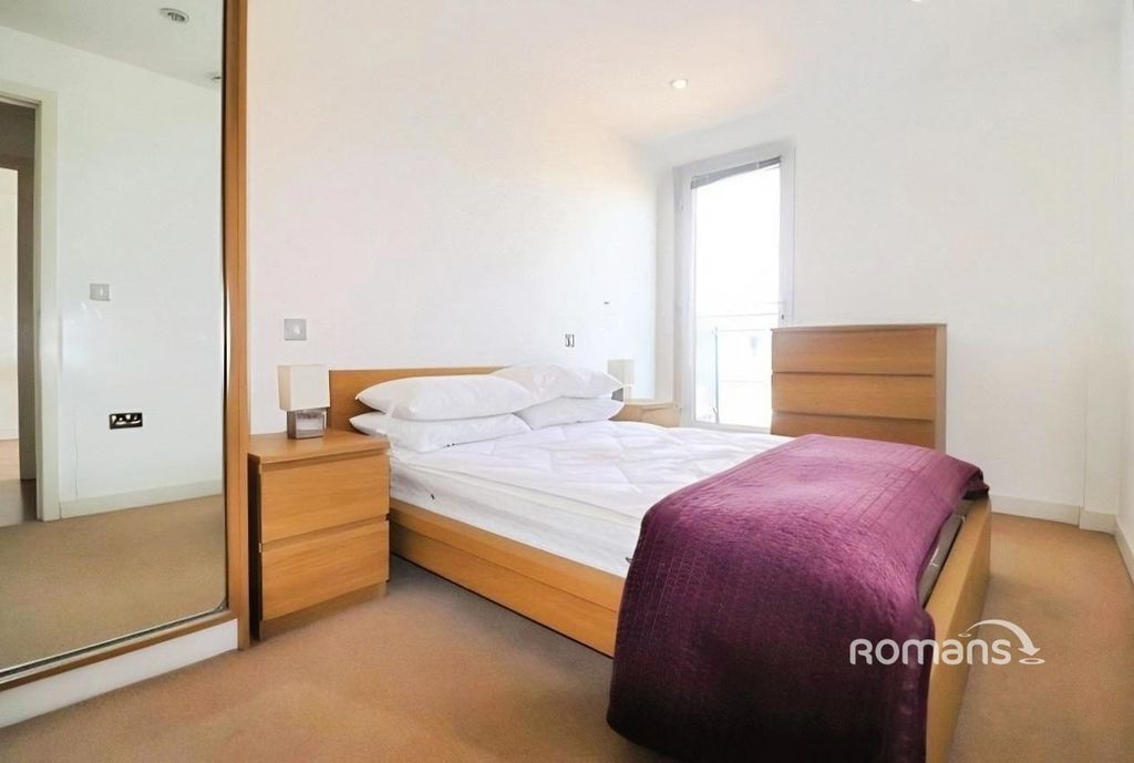 Property photo 3 of 8 Pbox-Img.Jpg