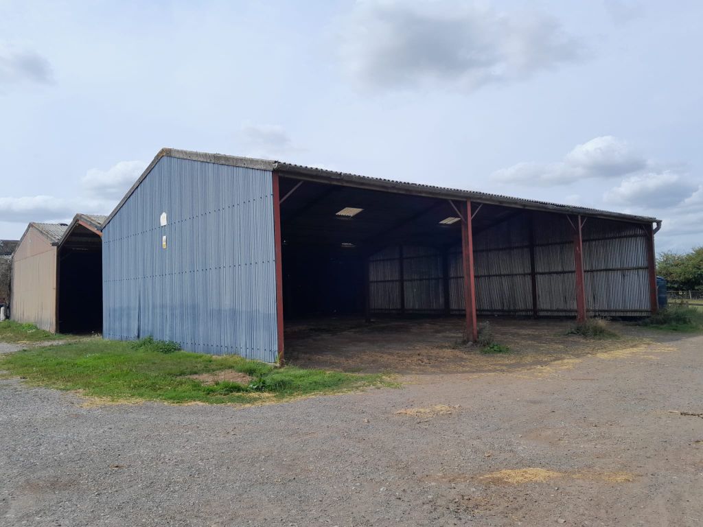Property photo 1 of 5