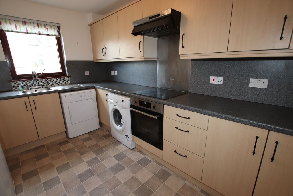 Property photo 2 of 16