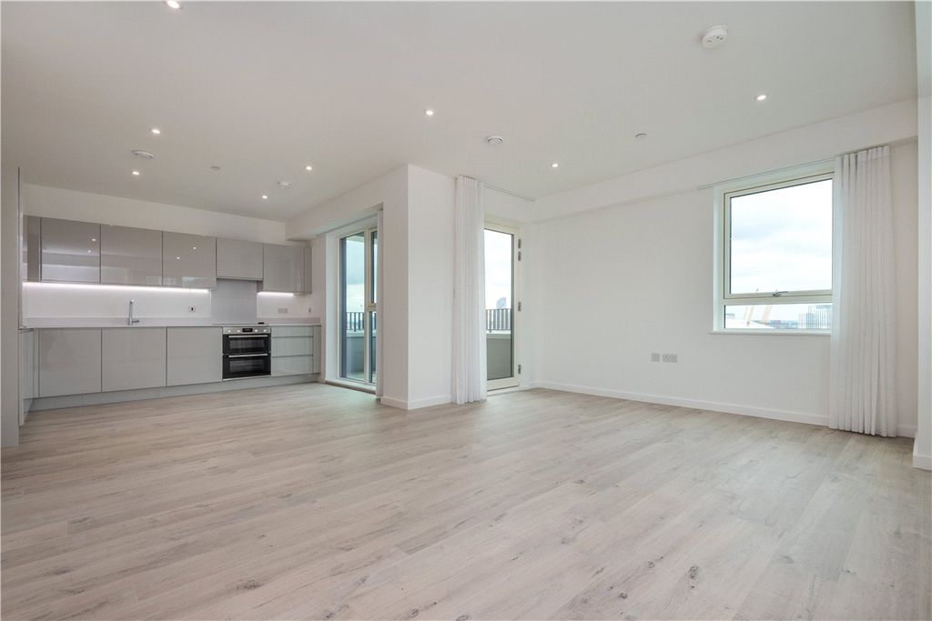 Property photo 3 of 23 Picture No. 25