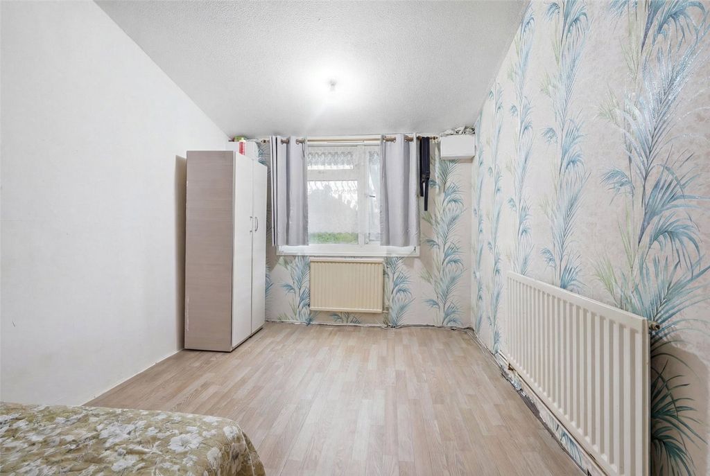 Property photo 3 of 12 Picture No. 06