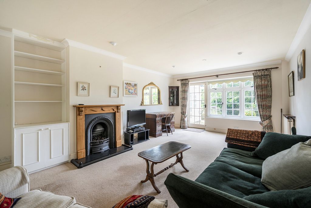 Property photo 3 of 31 Picture 3