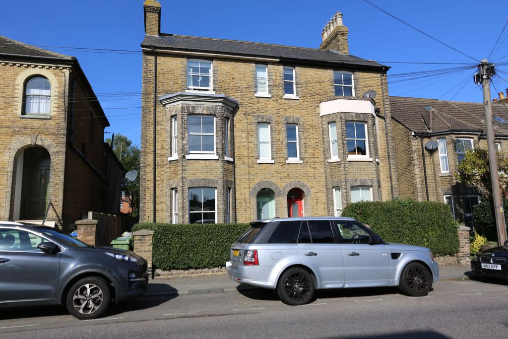 Property photo 1 of 1