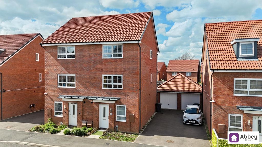 Property photo 1 of 15 Front Of The Property