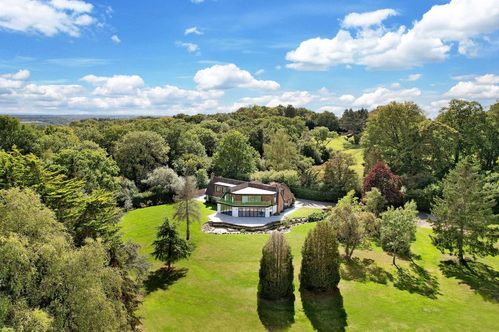 Property photo 1 of 29 Picture No. 33