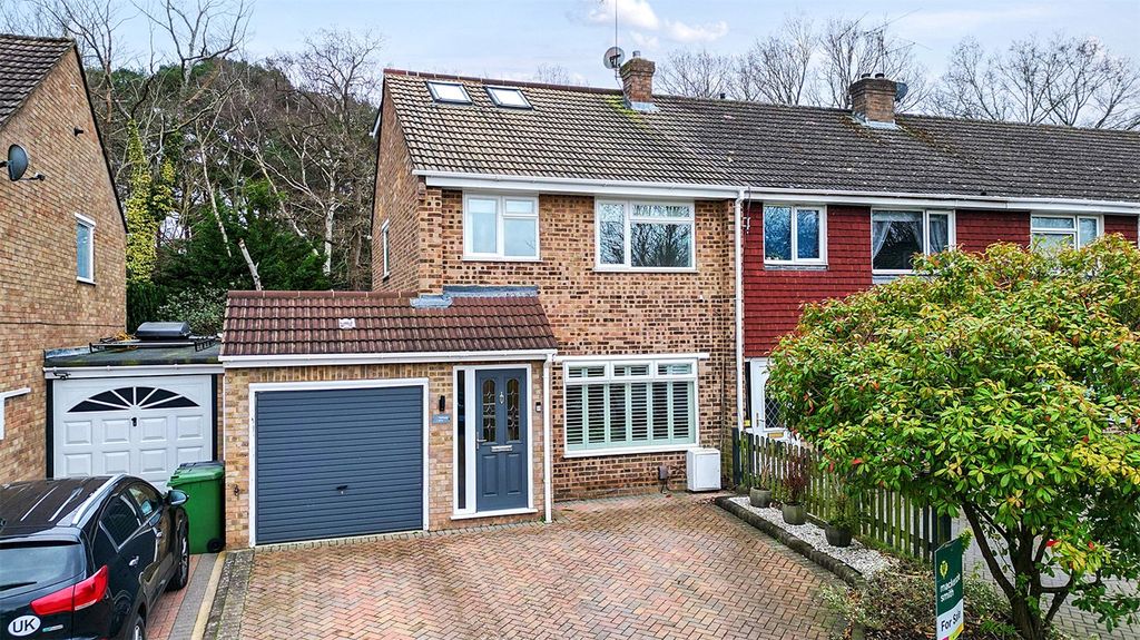 Property photo 2 of 22 Picture No. 11