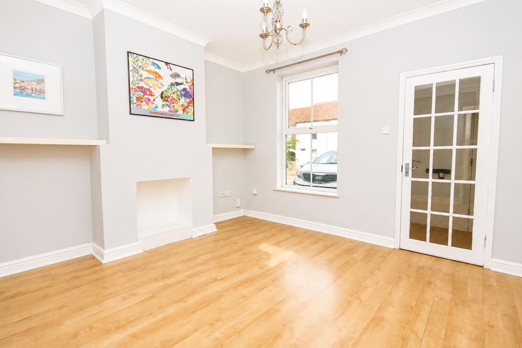 Property photo 2 of 17 613Dac60-4A1F-4757-9dab-Acbe36300d5d.Png