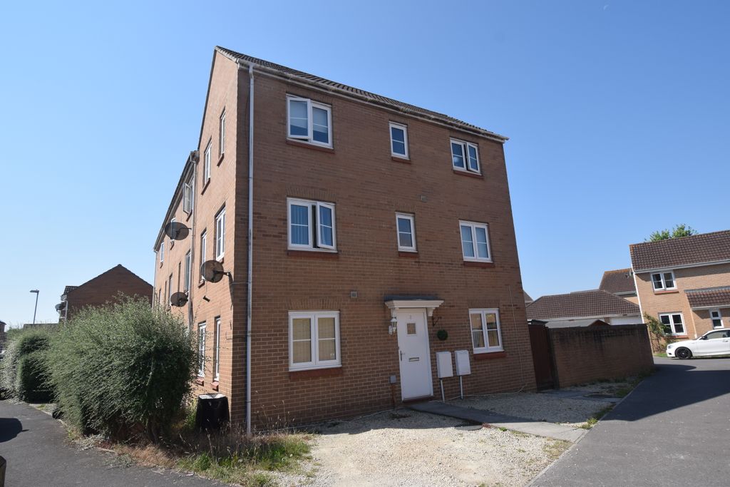 Property photo 1 of 10 External