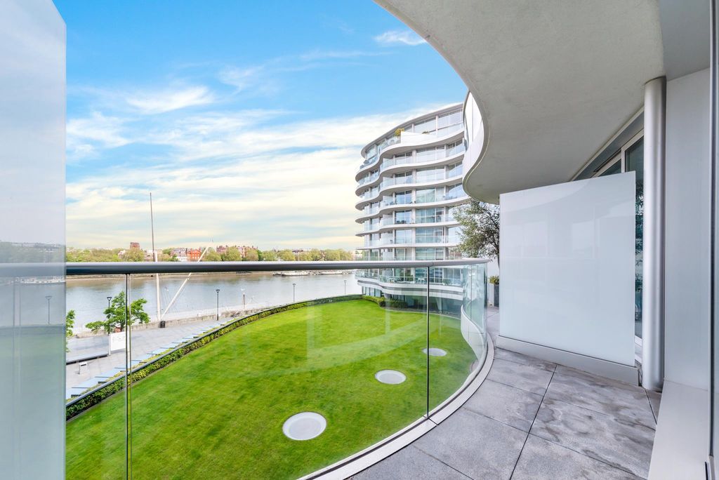 Property photo 3 of 12 Image