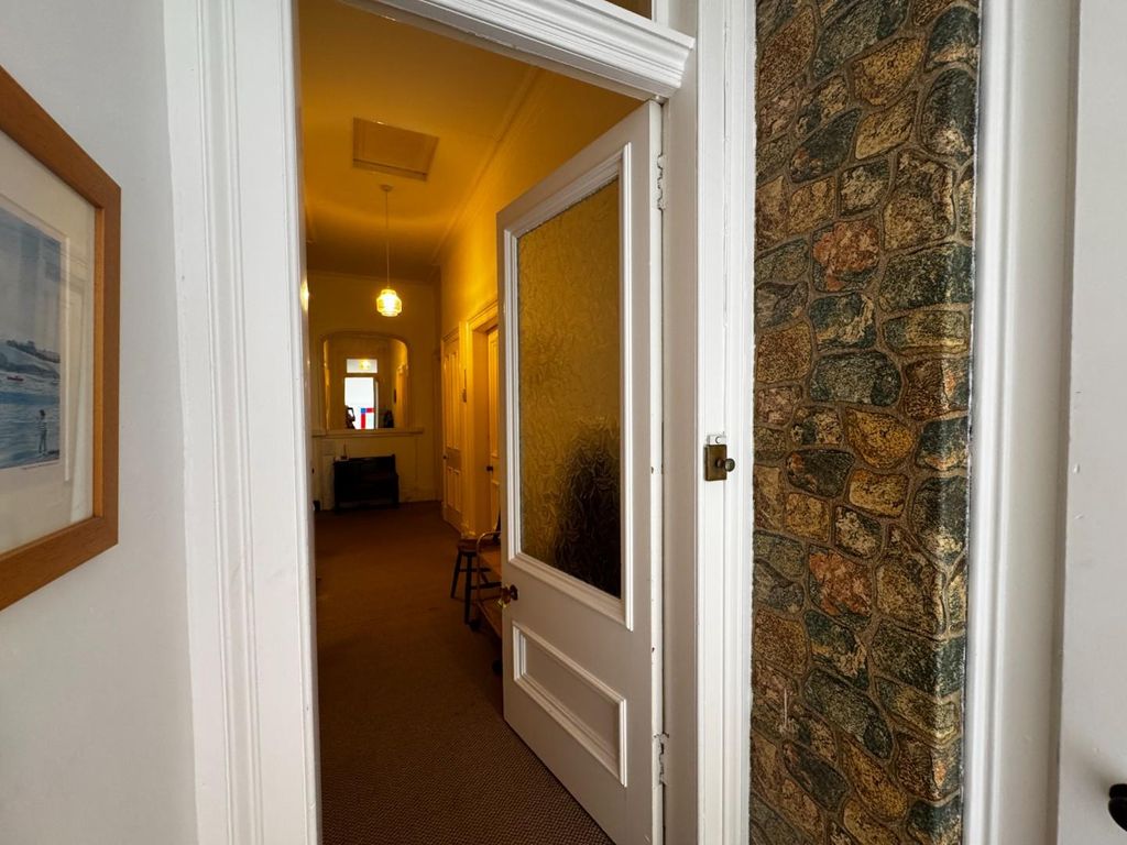 Additional image 8 of 3 bed flat for saleWest Bay Road, Millport, Isle Of Cumbrae KA28