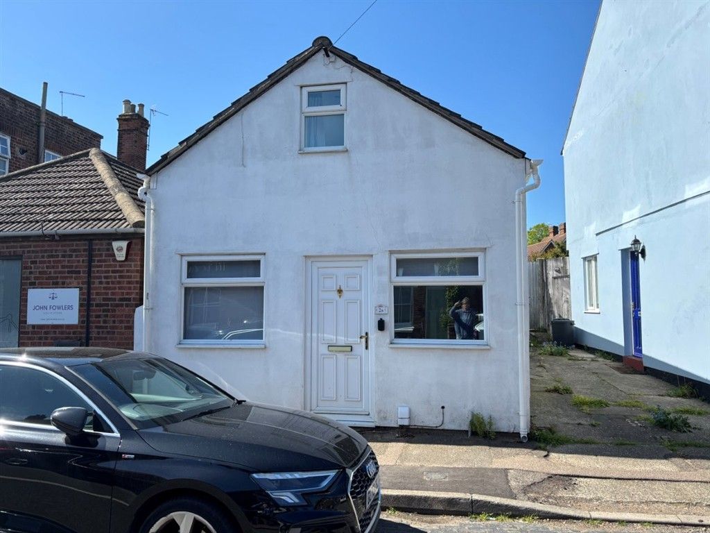 Property photo 1 of 7