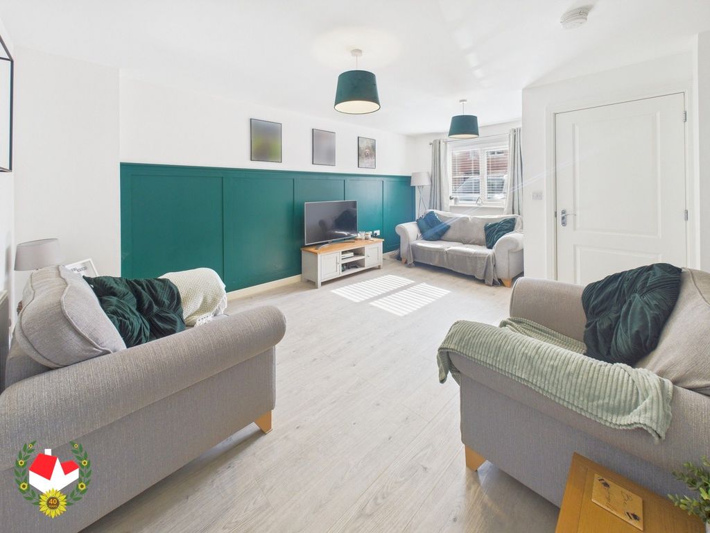 Property photo 2 of 12 Photo 10