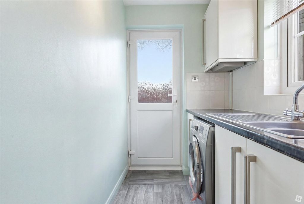 Property photo 3 of 16 Utility Room