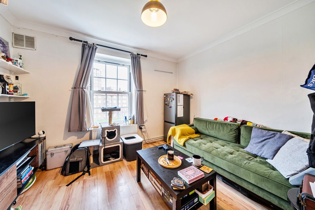 Property photo 3 of 15 1423536-3-69B41Cb...