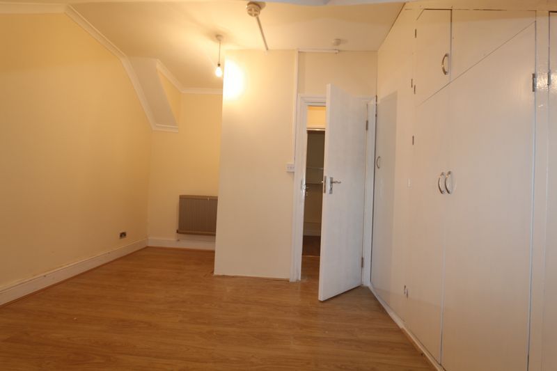 Property photo 1 of 6 Photo 2