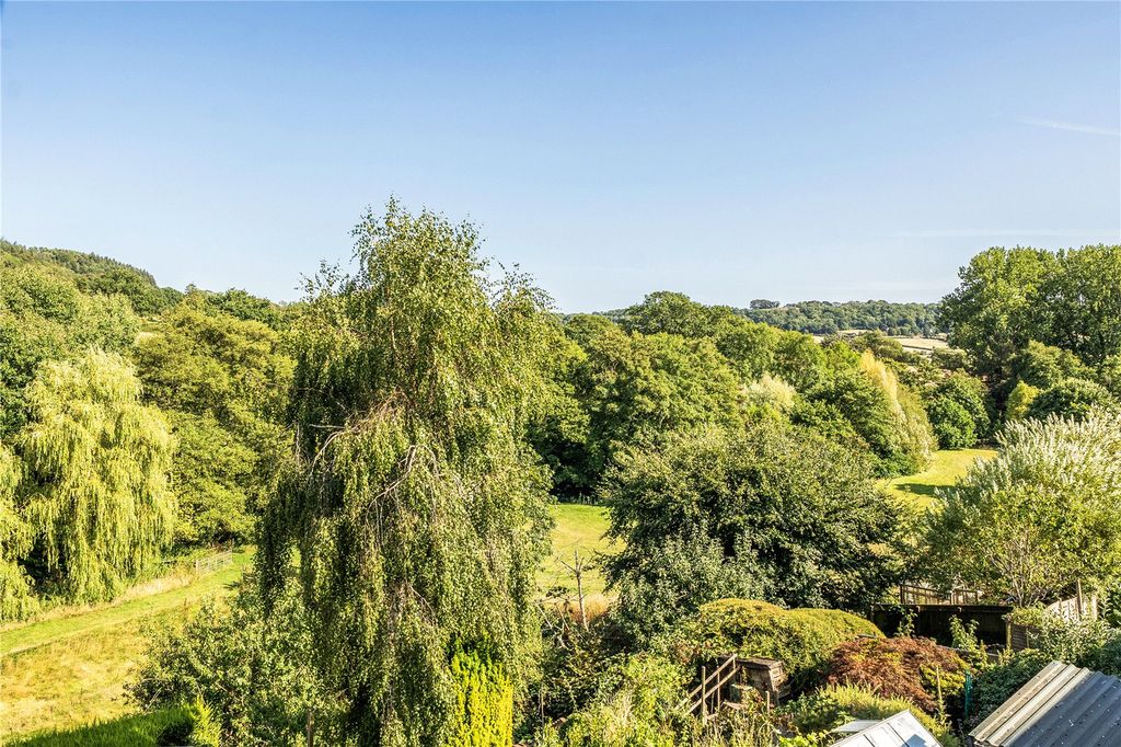 Property photo 2 of 19 Picture No. 08