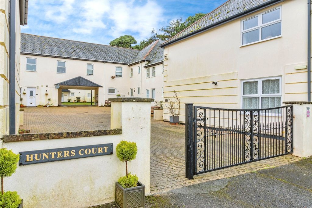 Property photo 1 of 29 Picture No. 43