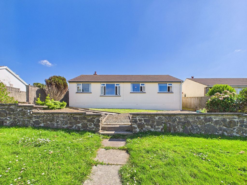 Property photo 3 of 14