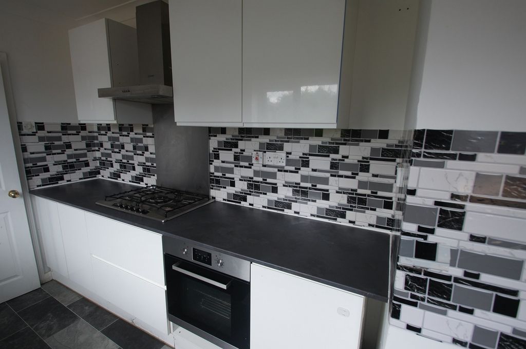 Property photo 3 of 18 Not Specified