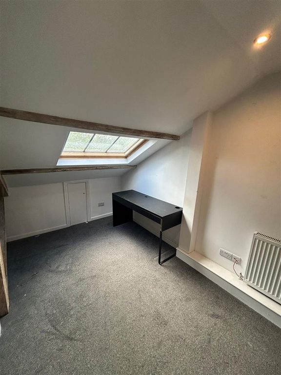 Additional image 6 of 6 bed shared accommodation to rentQueen Square, Leeds LS2