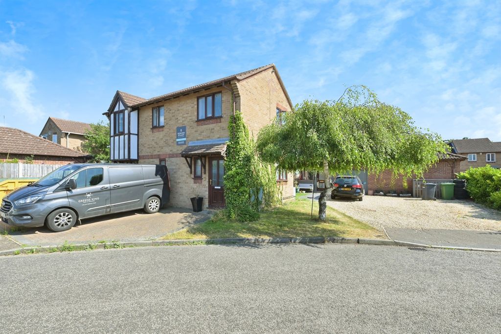 Property photo 1 of 13
