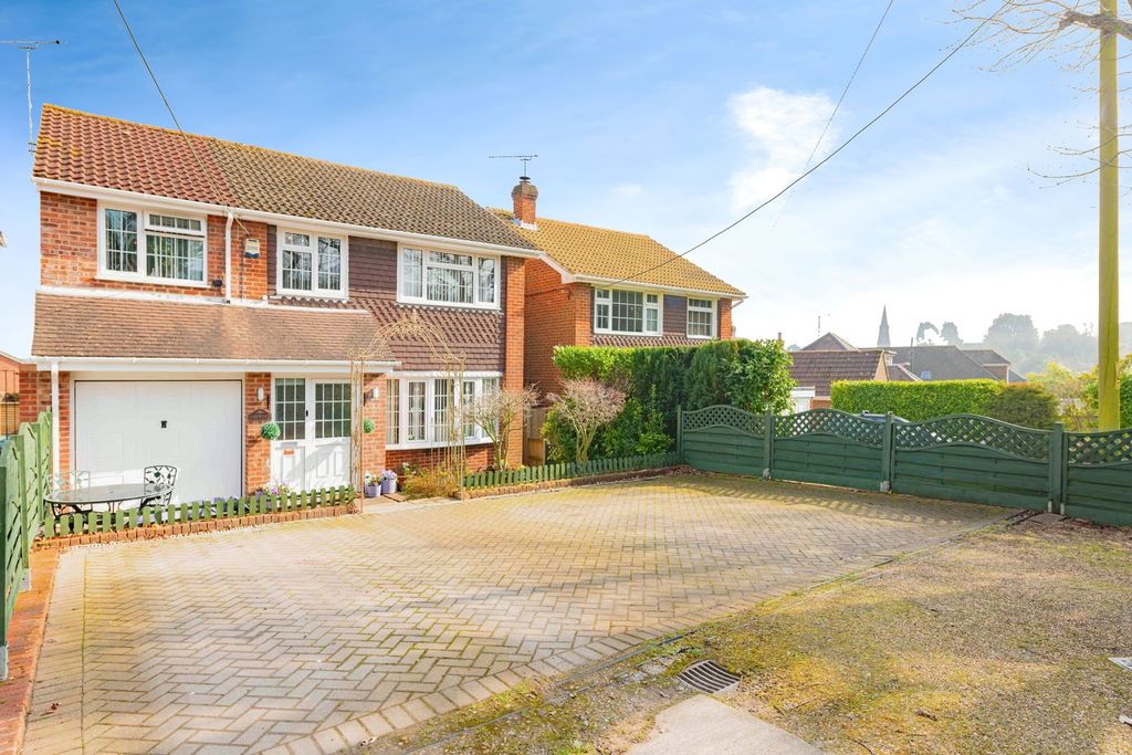 Property photo 1 of 23