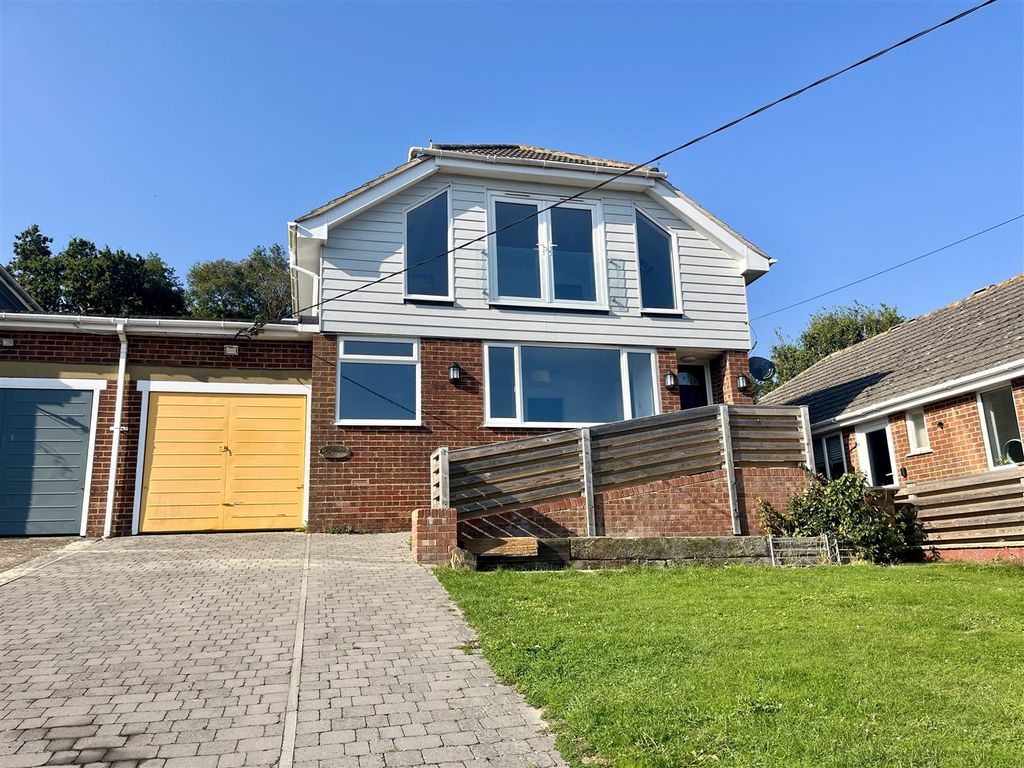 Property photo 1 of 21