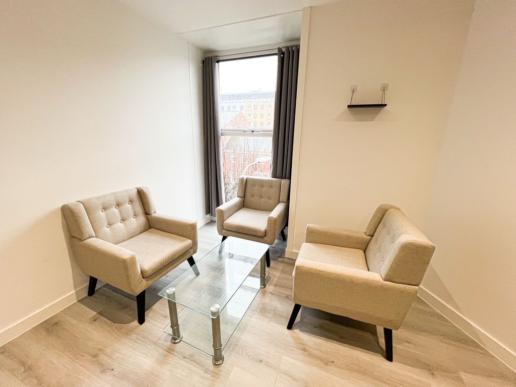 Property photo 2 of 8 Living Room