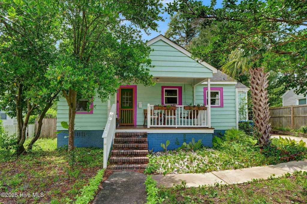 Property photo 1 of 26