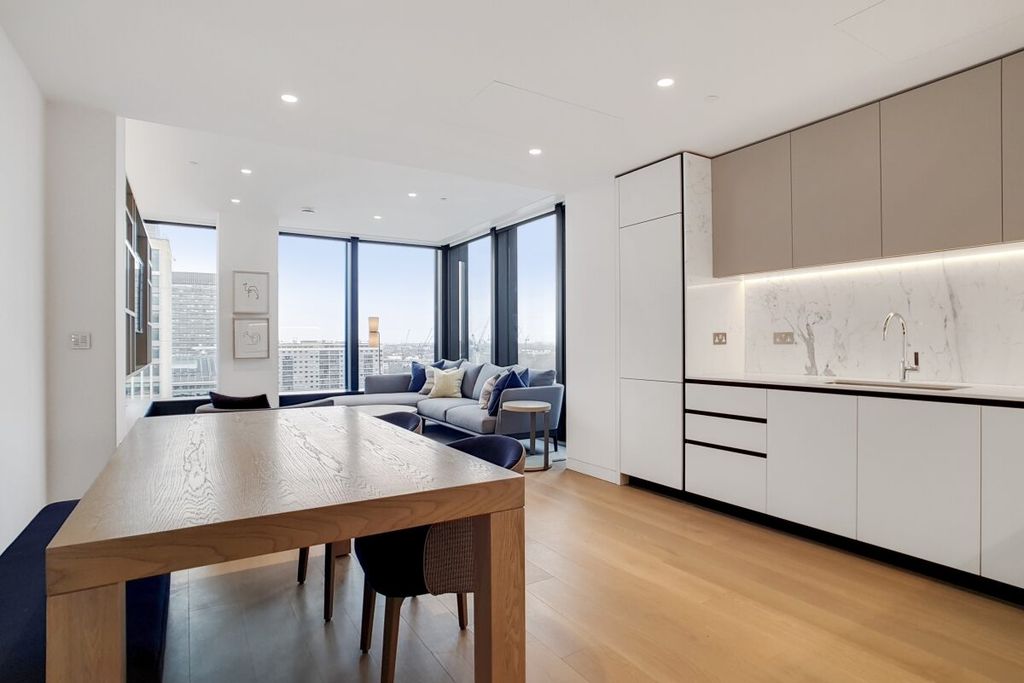 Property photo 2 of 17 5_Kitchen_Recepti...