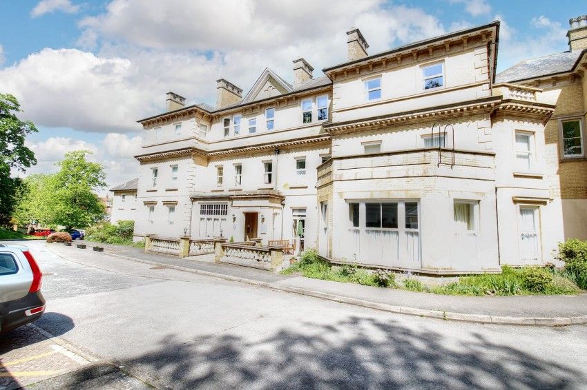 Property photo 1 of 10