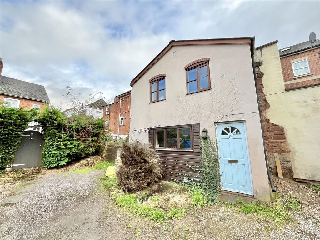 Property photo 1 of 5