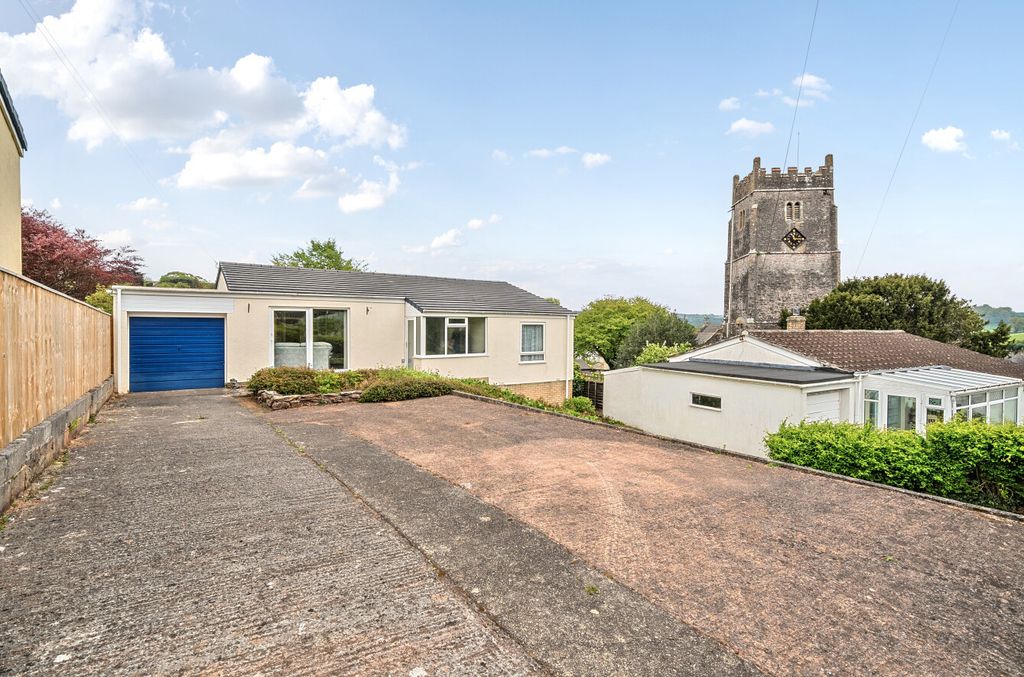 Property photo 1 of 20 1 - 1451666-18-69F0A9...