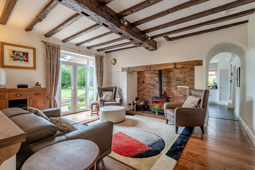 Property photo 2 of 47